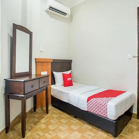Oyo 89712 Grand Inn Semporna Esterno foto