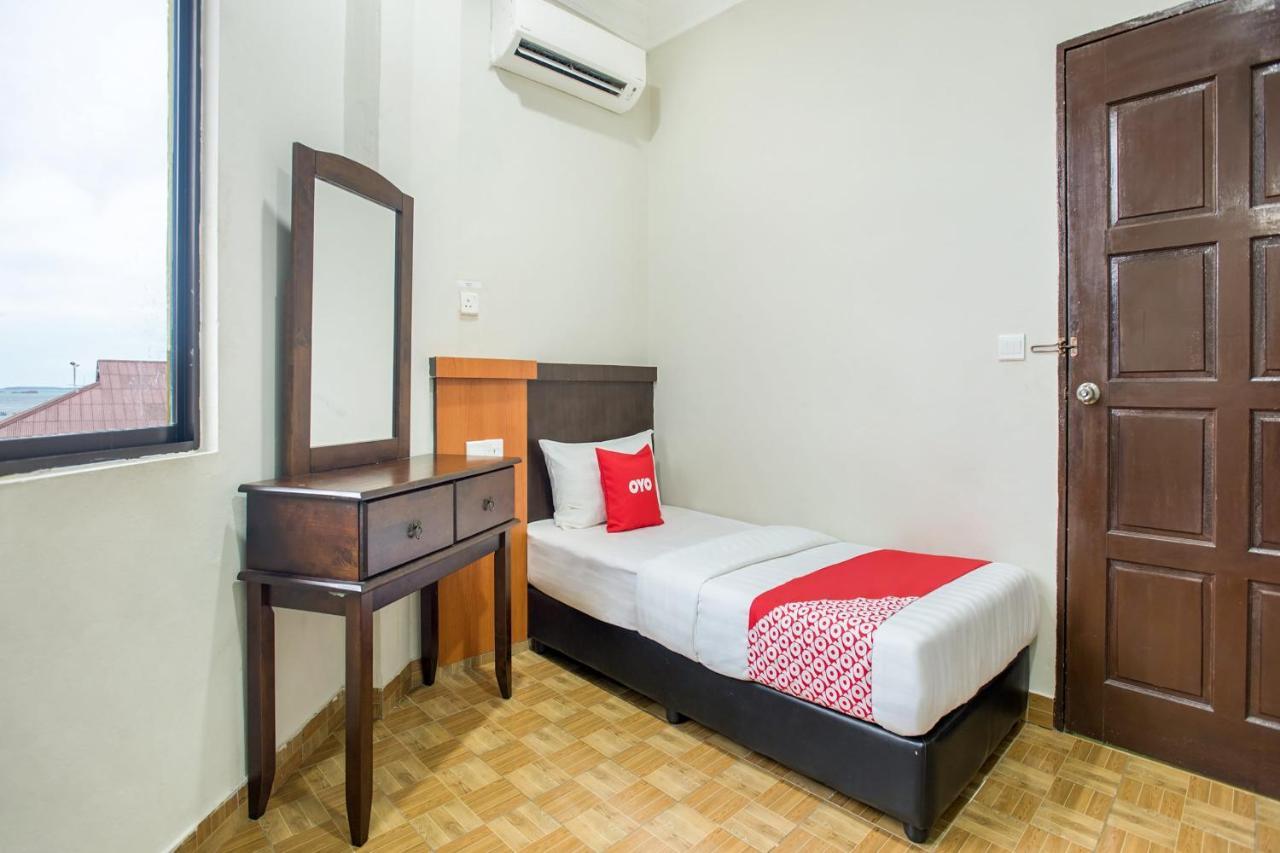 Oyo 89712 Grand Inn Semporna Esterno foto